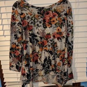 Green Envelope Floral Top
